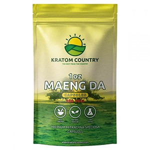 A sealed packet of Kratom Country Maeng Da kratom Capsules.